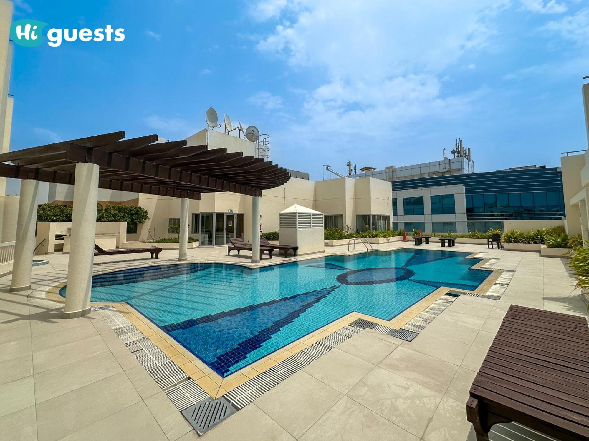 Appartamento Higuests - Deiras Lucky Find, 5-Min To The Airport Dubai Esterno foto